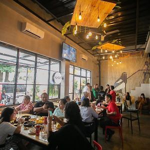 Happynest Hostel Cebu
